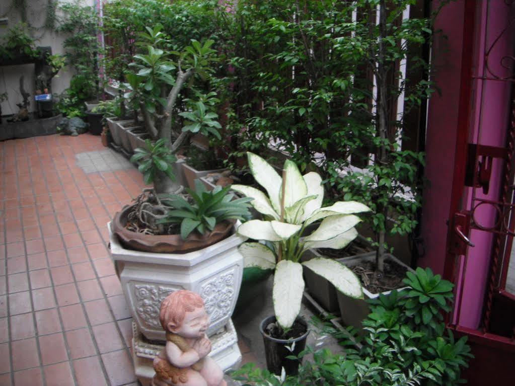 At Smile Oasis Houses Bangkok Bagian luar foto